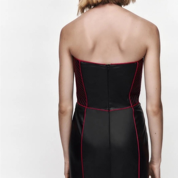🆕Zara Strapless Faux Leather Black Mini Dress With Pink Satin Piping Size US M - Picture 3 of 8